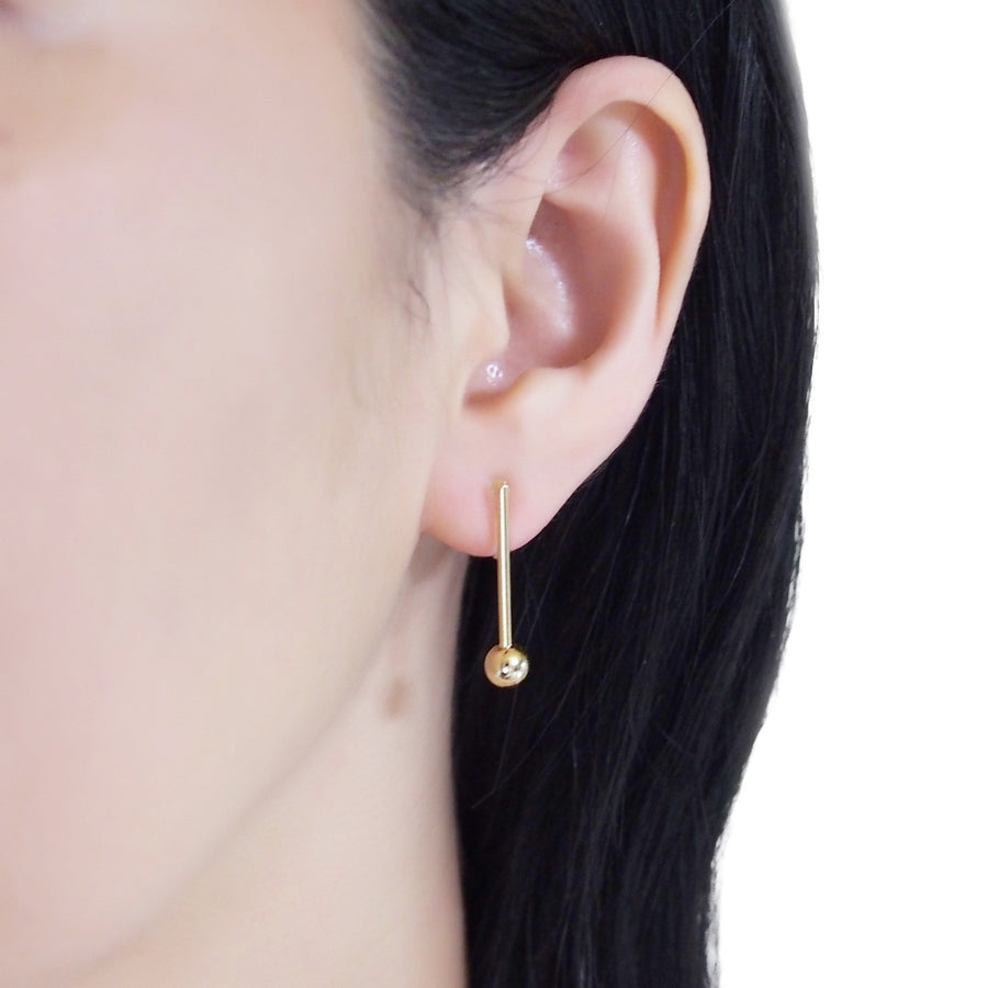 Ball invisible clip on stud earrings ( Gold tone ) - miyabigracejewelry.com