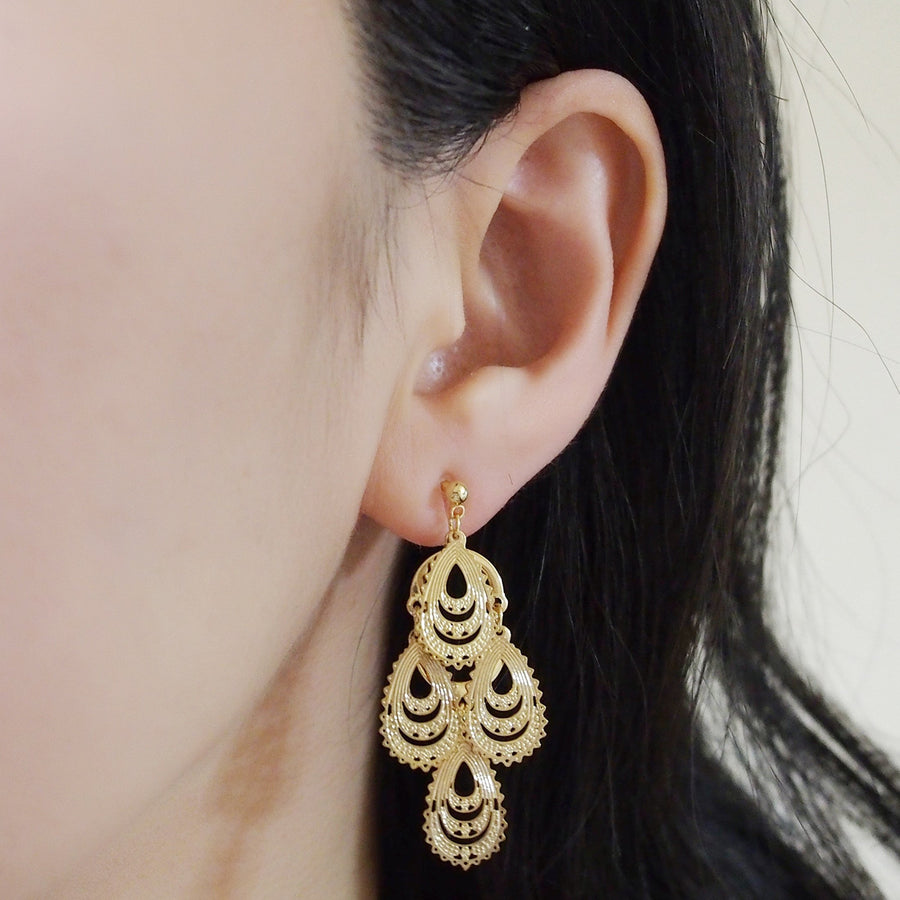 Dangle gold filigree invisible clip on earrings - miyabigracejewelry.com