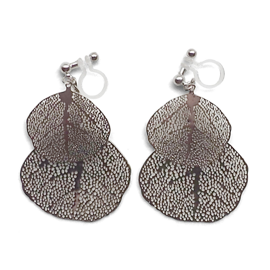 Silver two leaf filigree invisible clip on earrings - miyabigracejewelry.com