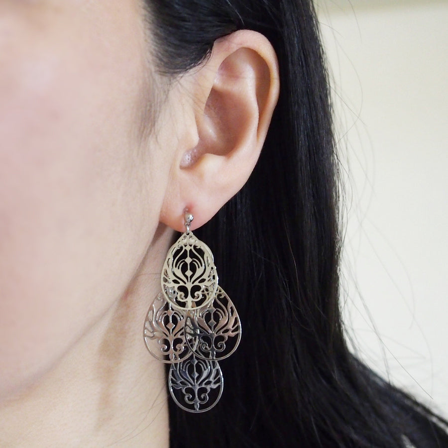 Dangle silver filigree invisible clip on earrings - miyabigracejewelry.com