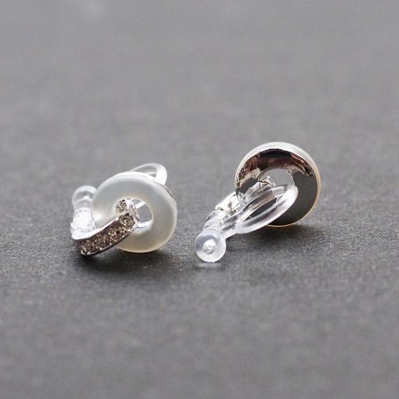 Mother Of Pearl Hoop Invisible Clip On Stud Earrings (Silver tone) - Miyabi Grace