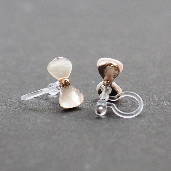 Mother Of Pearl Bow Tie Invisible Clip On Stud Earrings (Gold tone) - Miyabi Grace