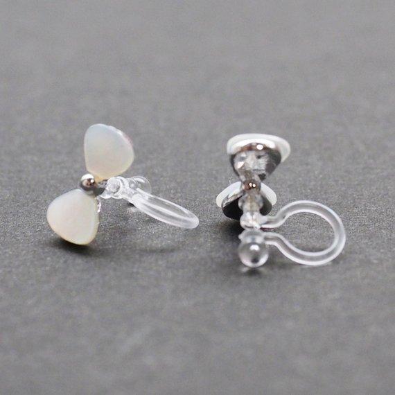 Mother Of Pearl Bow Tie Invisible Clip On Stud Earrings (Silver tone) - Miyabi Grace