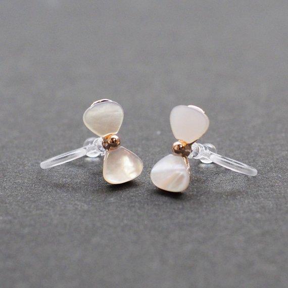 Mother Of Pearl Bow Tie Invisible Clip On Stud Earrings (Gold tone) - Miyabi Grace