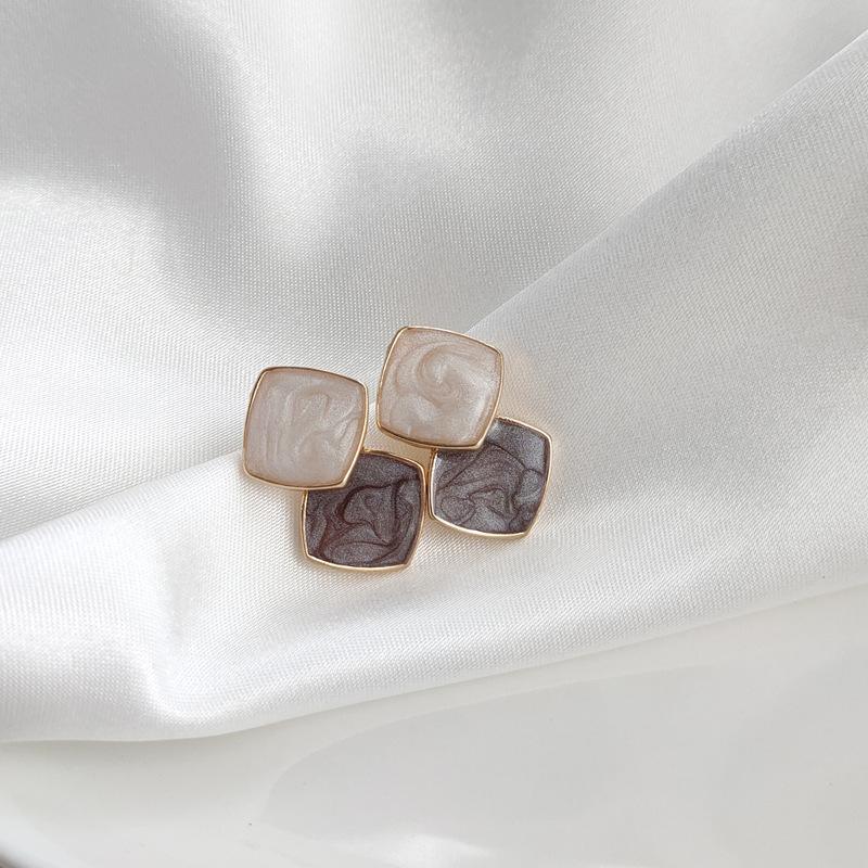 White Light Brown Double Square Minimal Invisible Clip On Earrings