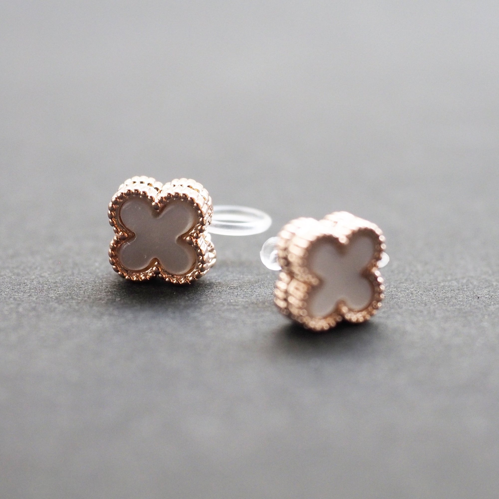 Rose Gold Clover Swarovski Crystal Rhinestone Pave Invisible Clip On Stud Earrings ( White ) - Miyabi Grace