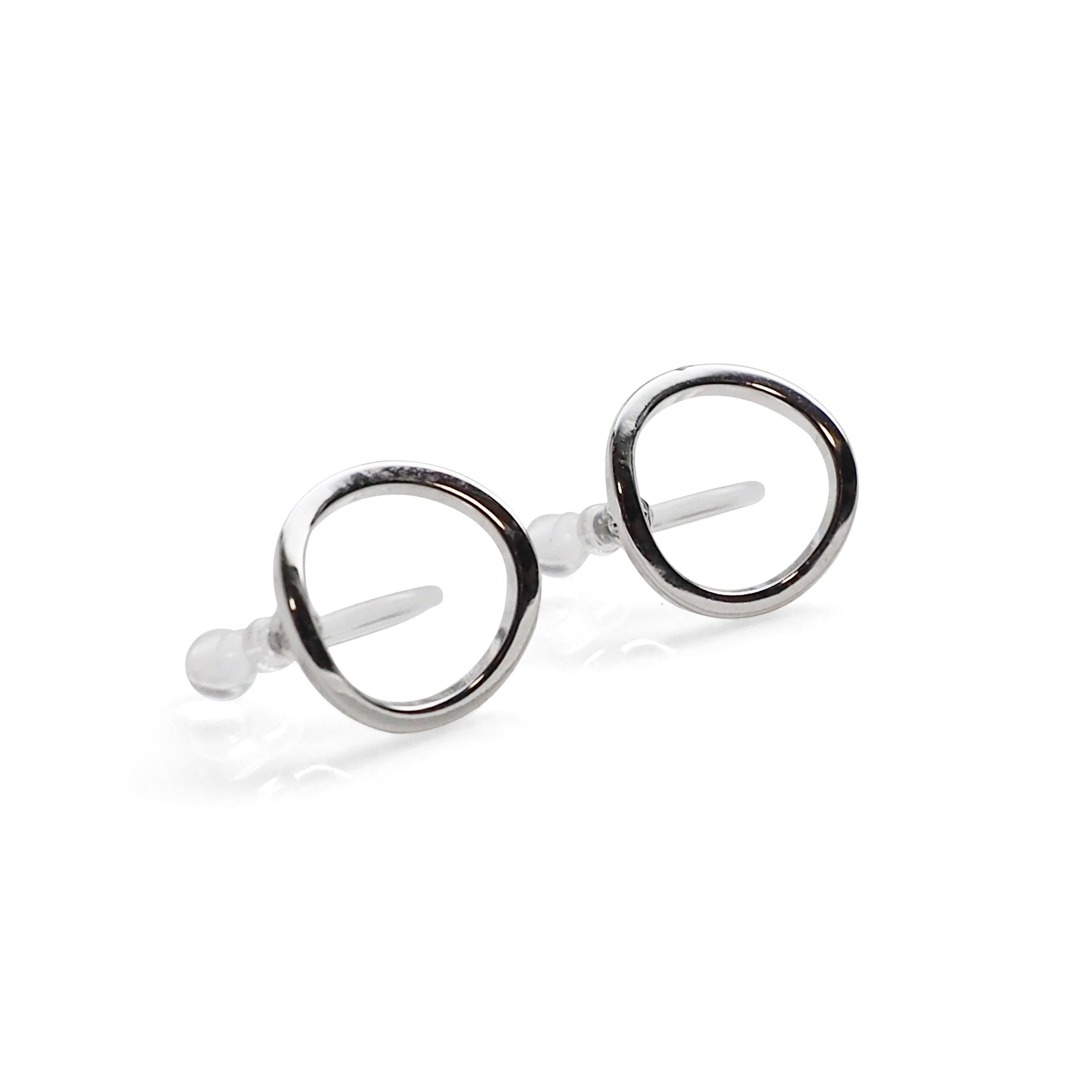 Curved Circle Hoop Invisible clip on stud earrings ( Silver tone ) - Miyabi Grace