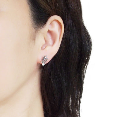Tiny Leaf Invisible clip on stud earrings ( Silver tone ) - Miyabi Grace