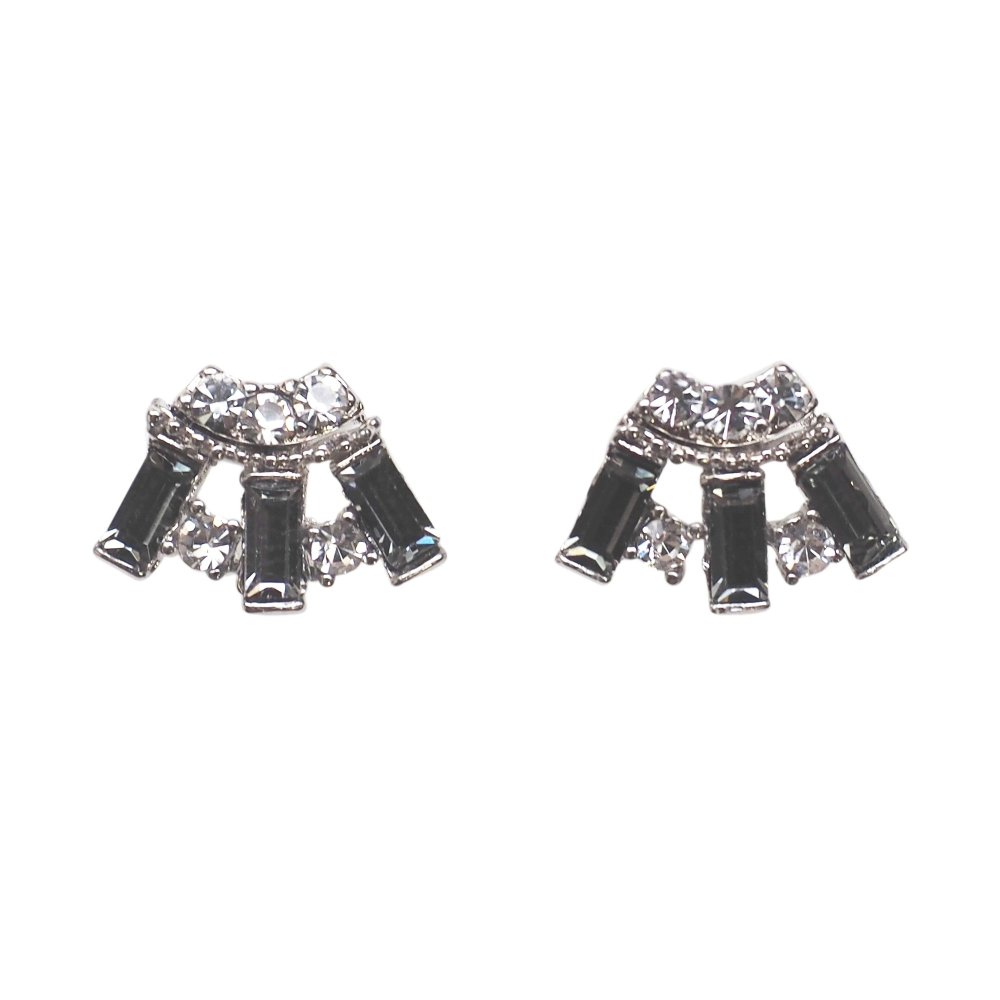 Fan Swarovski Crystal Rhinestone Invisible Clip On Earrings ( Black ) - Miyabi Grace