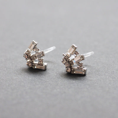 Fan Swarovski Crystal Rhinestone Invisible Clip On Earrings ( Clear ) - Miyabi Grace