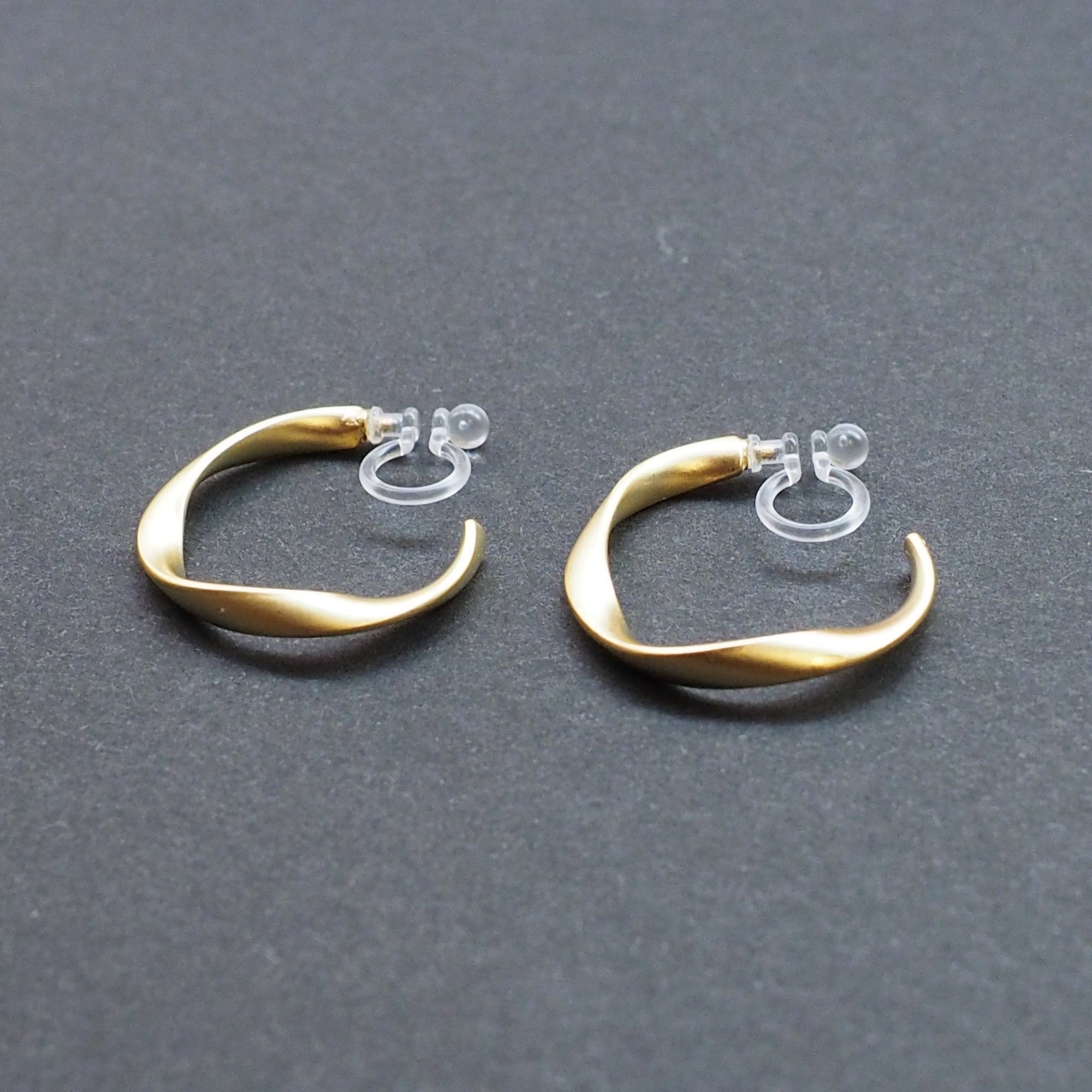 Gold Twisted Invisible Clip On Hoop Earrings - Miyabi Grace