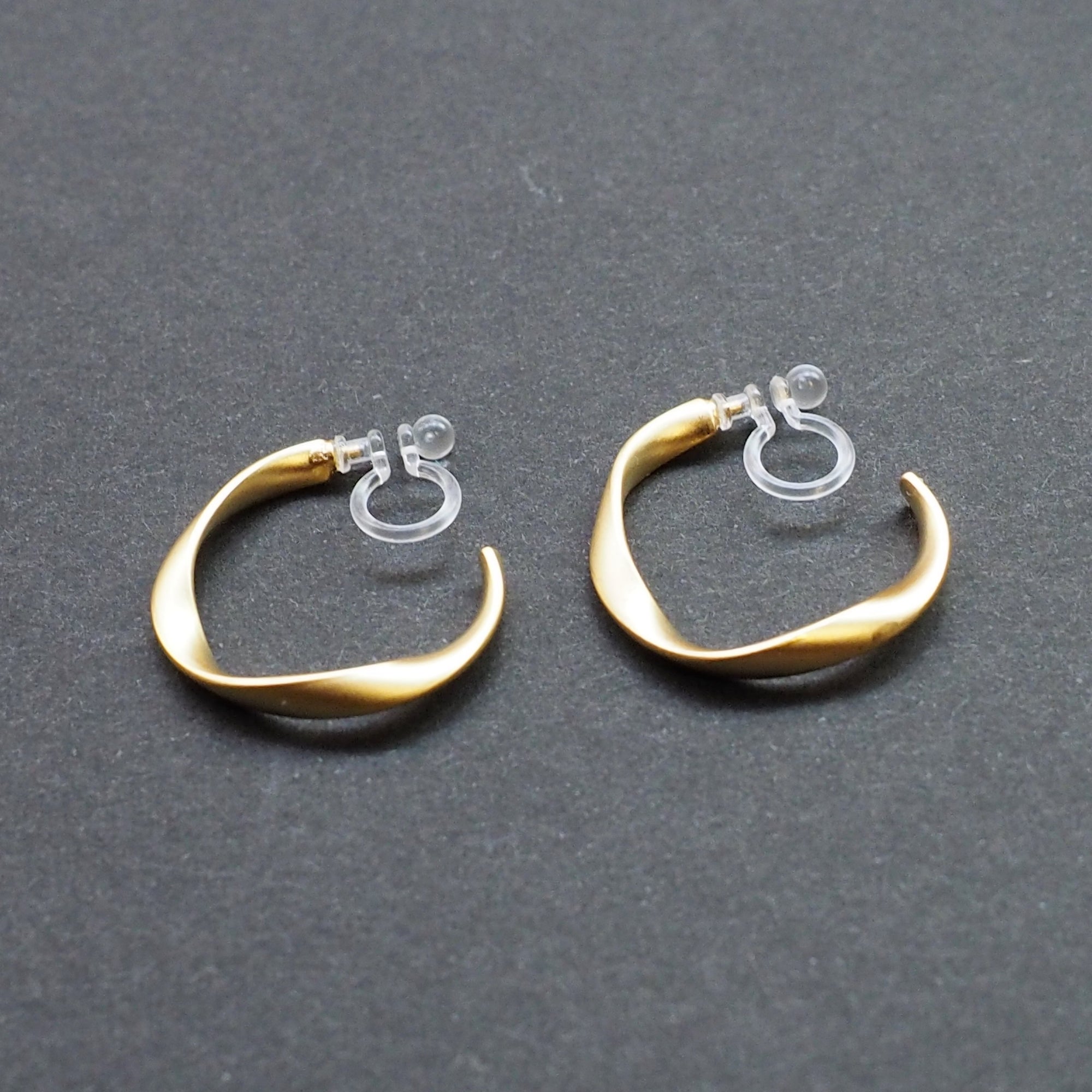 Gold Twisted Invisible Clip On Hoop Earrings - Miyabi Grace