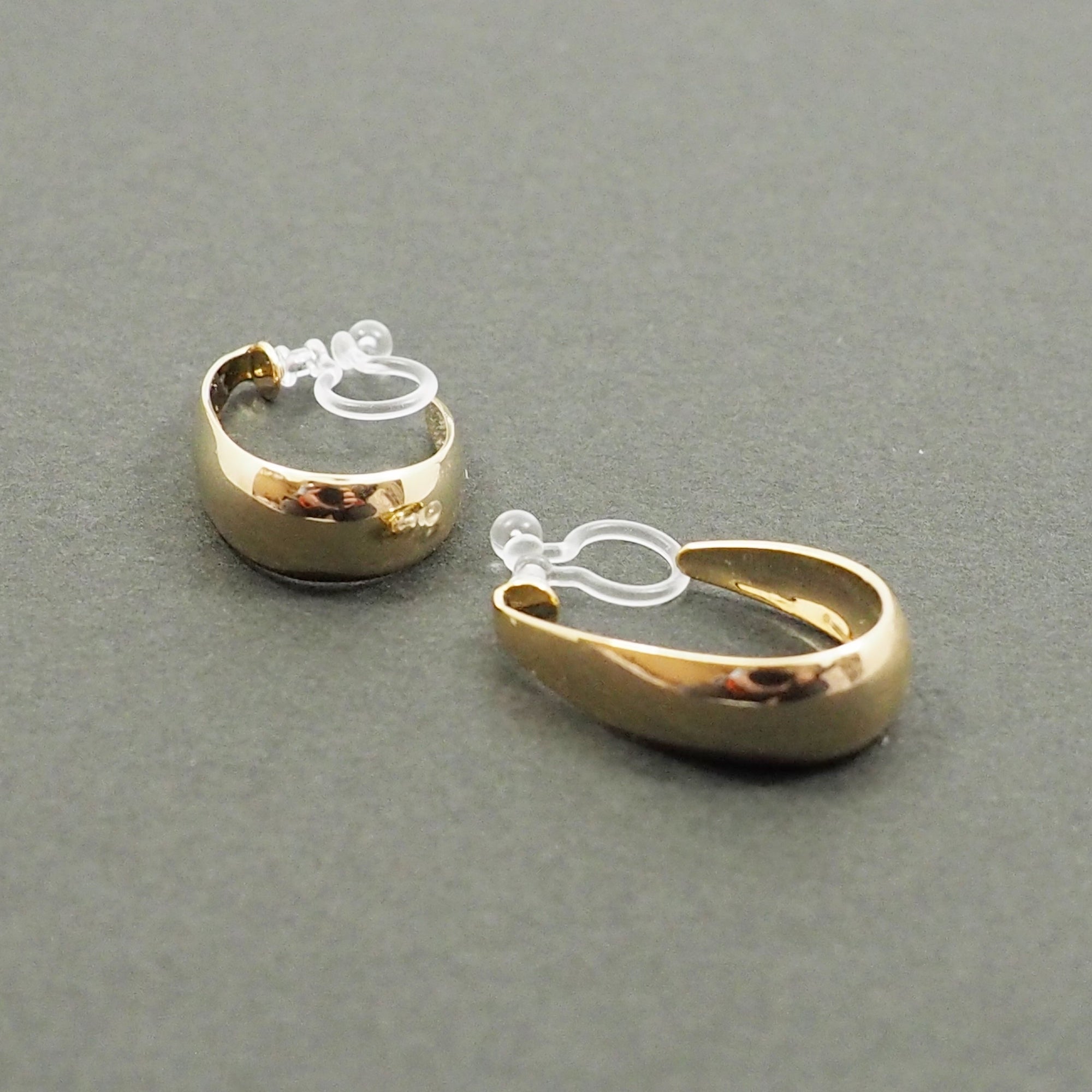 Gold Oval Invisible Clip On Hoop Earrings - Miyabi Grace