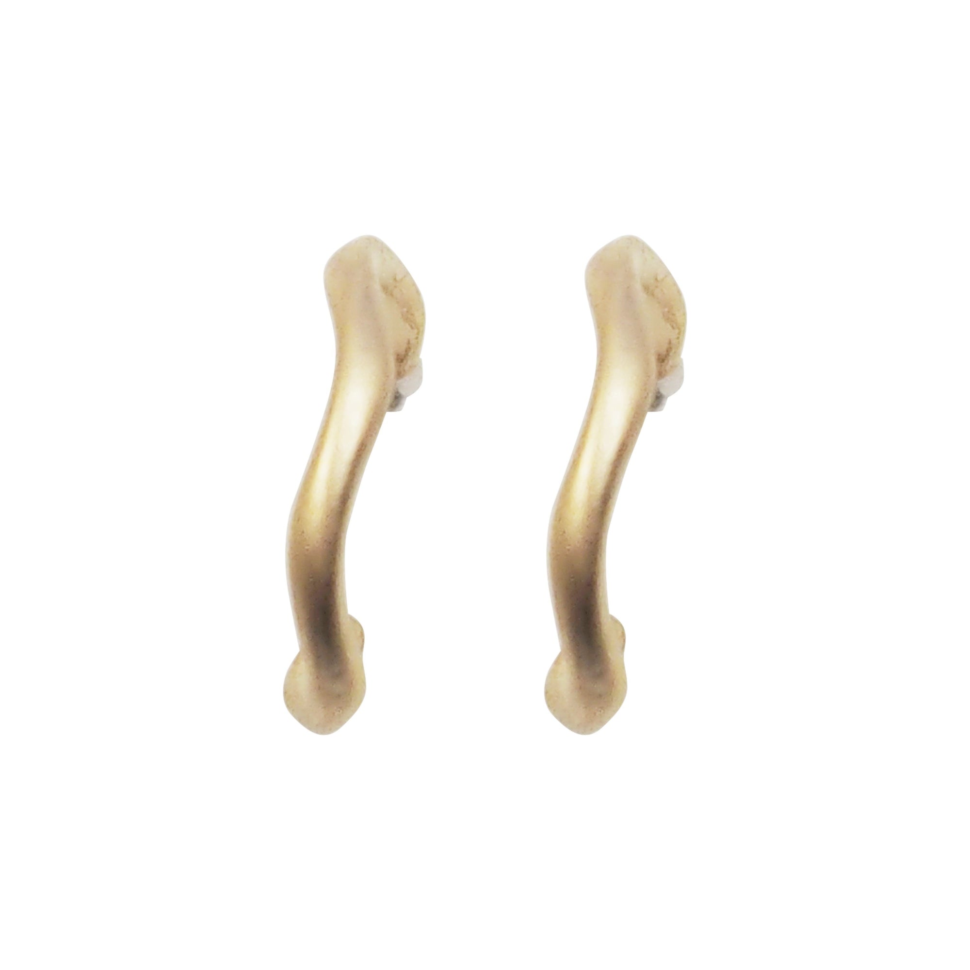 Gold Waved Invisible Clip On Hoop Earrings - Miyabi Grace