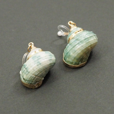 Green Shell Invisible Clip On Earrings - Miyabi Grace