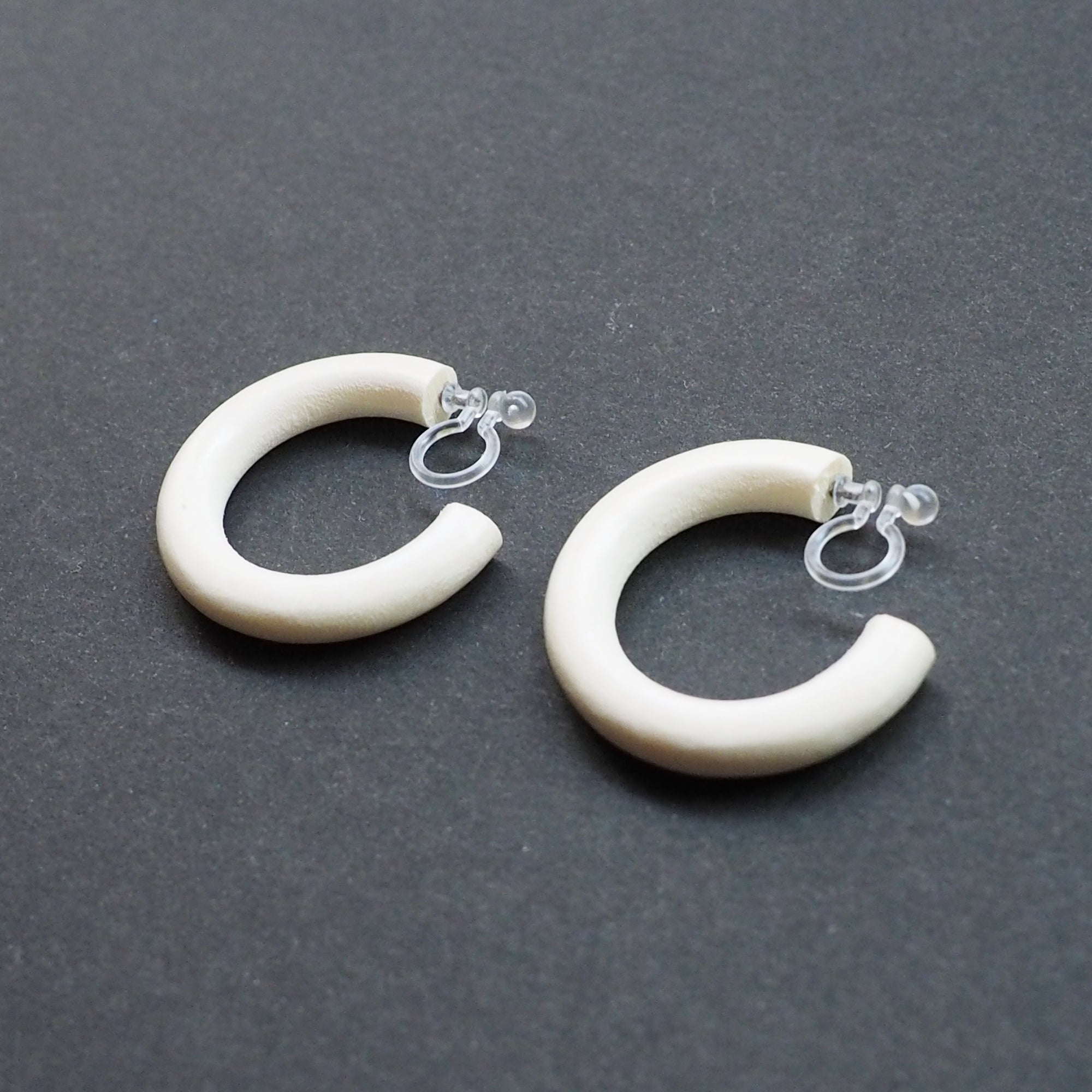 White Wood Invisible Clip On Hoop Earrings - Miyabi Grace