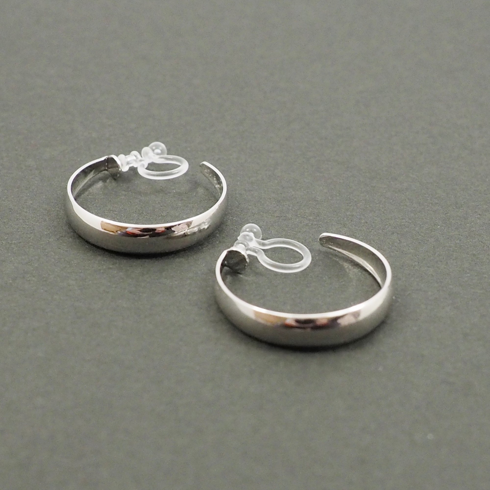 Silver Rounded Invisible Clip On Hoop Earrings - Miyabi Grace
