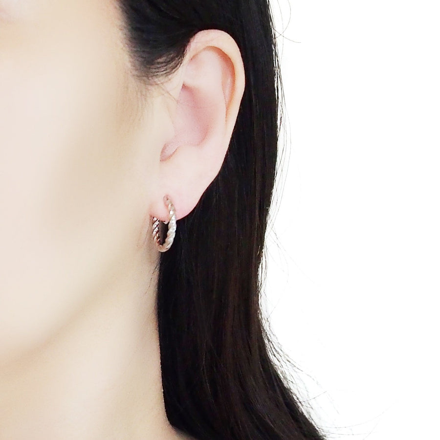 Silver Textured Invisible Clip On Hoop Earrings - Miyabi Grace