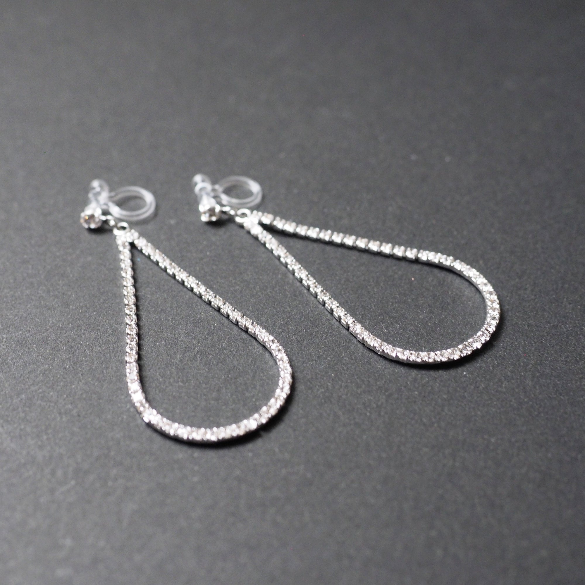 Dangle Silver Teardrop Rihnestone Crystal Invisible Clip On Earrings - Miyabi Grace