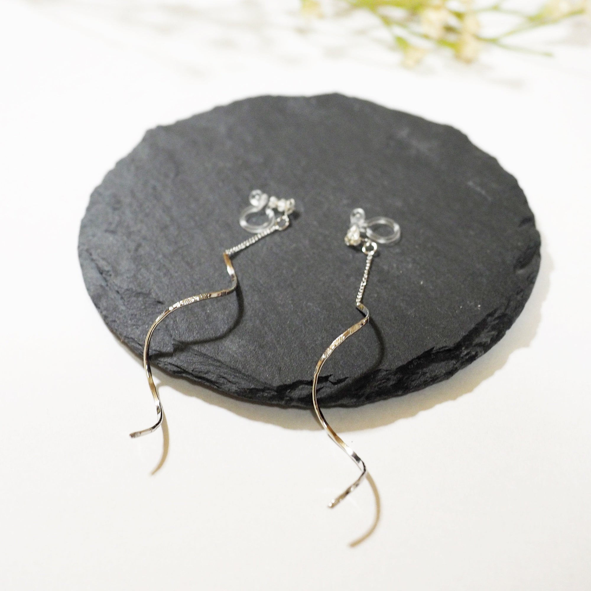 Dangle Silver Waved Bar Invisible Clip On Earrings