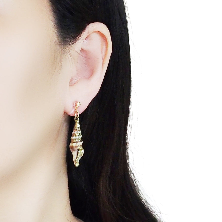 Brown Shell Invisible Clip On Earrings - Miyabi Grace