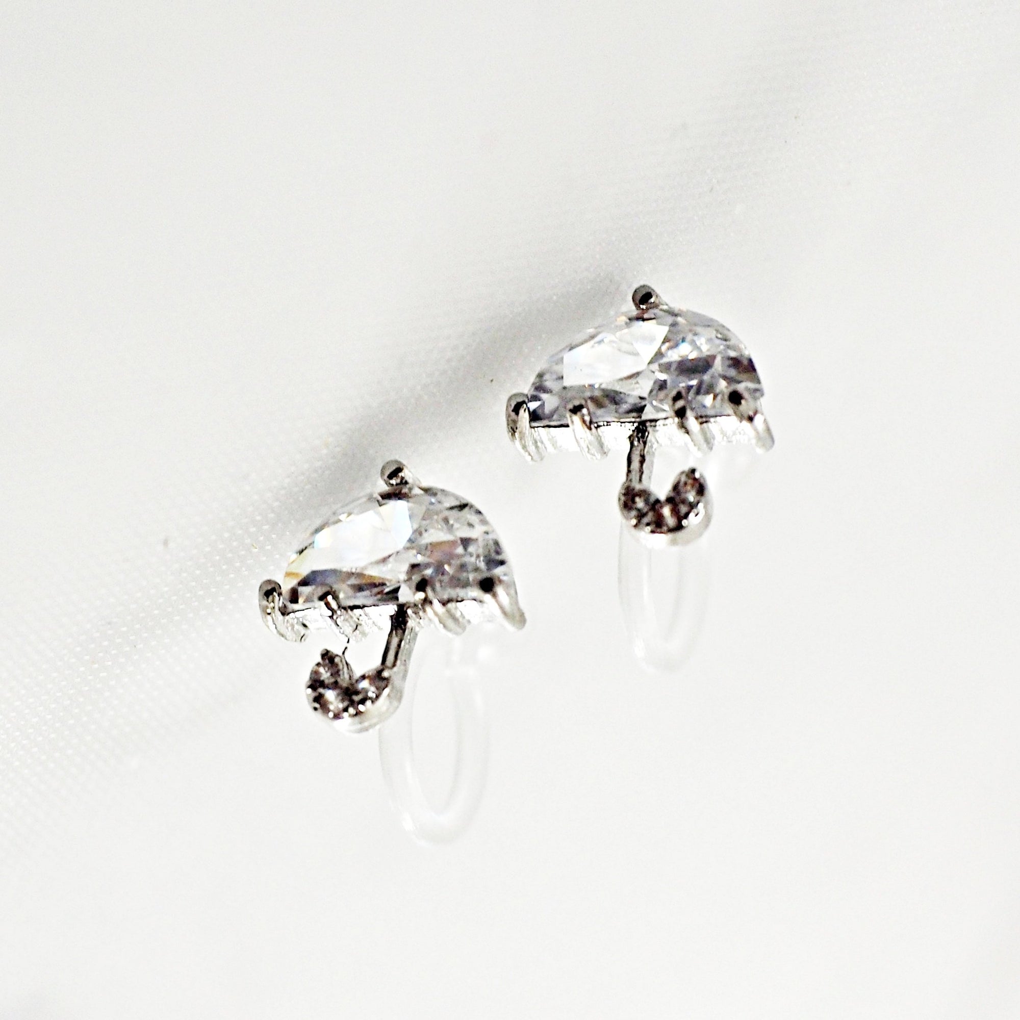 Crystal Umbrella and Green Could Invisible Clip On Stud Earrings ( 2 Piars Set)