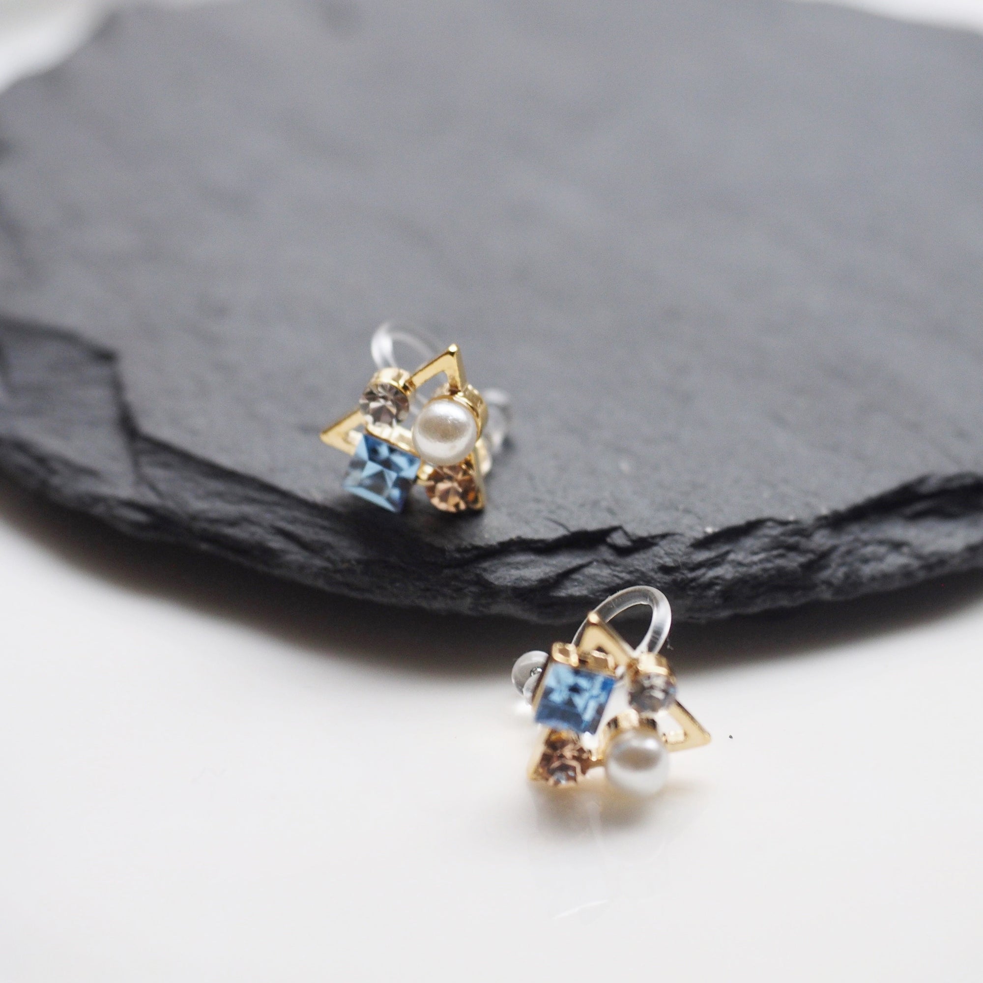 Light Blue Swarovski Crystal & White Pearl Invisible Clip On Stud Earrings