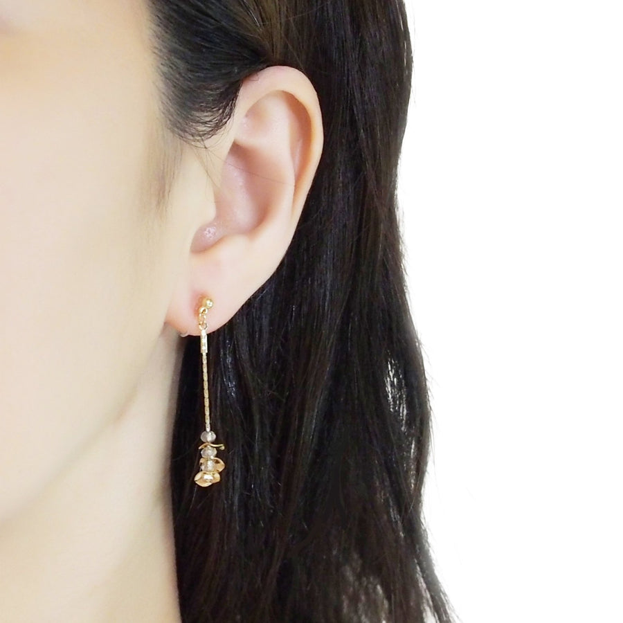 Dangle gray crystal & gold coin invisible clip on earrings - Miyabi Grace