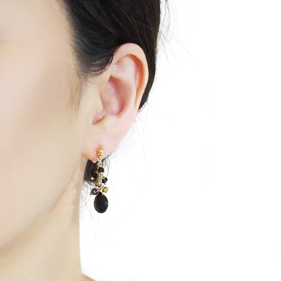 Black Teardrop Chalcedony Invisible Clip On Earrings - Miyabi Grace