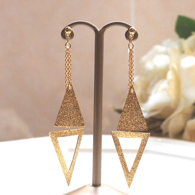 Metallic gold double triangle invisible clip on earrings - miyabigracejewelry.com