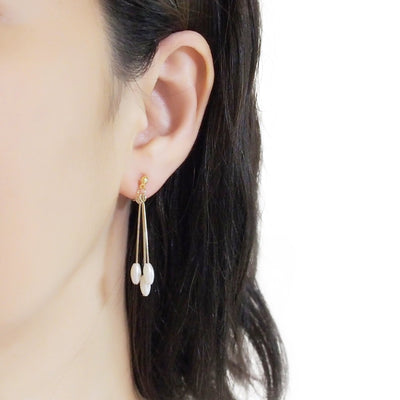 Dangle white pearls & gold sticks invisible clip on earrings - Miyabi Grace
