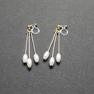 Dangle white pearls & gold sticks invisible clip on earrings - Miyabi Grace