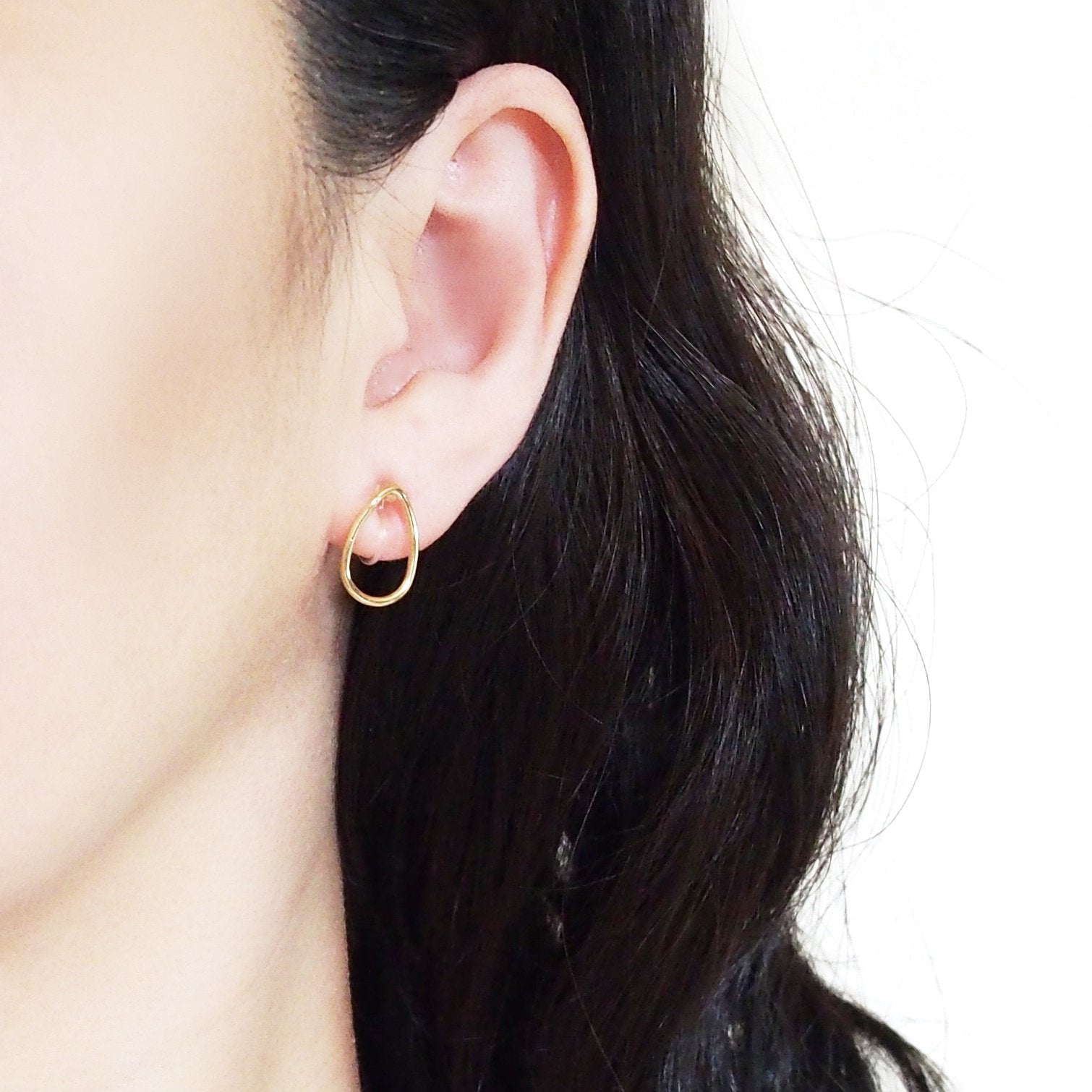 Gold Teardrop Invisible Clip On Stud Earrings - Miyabi Grace