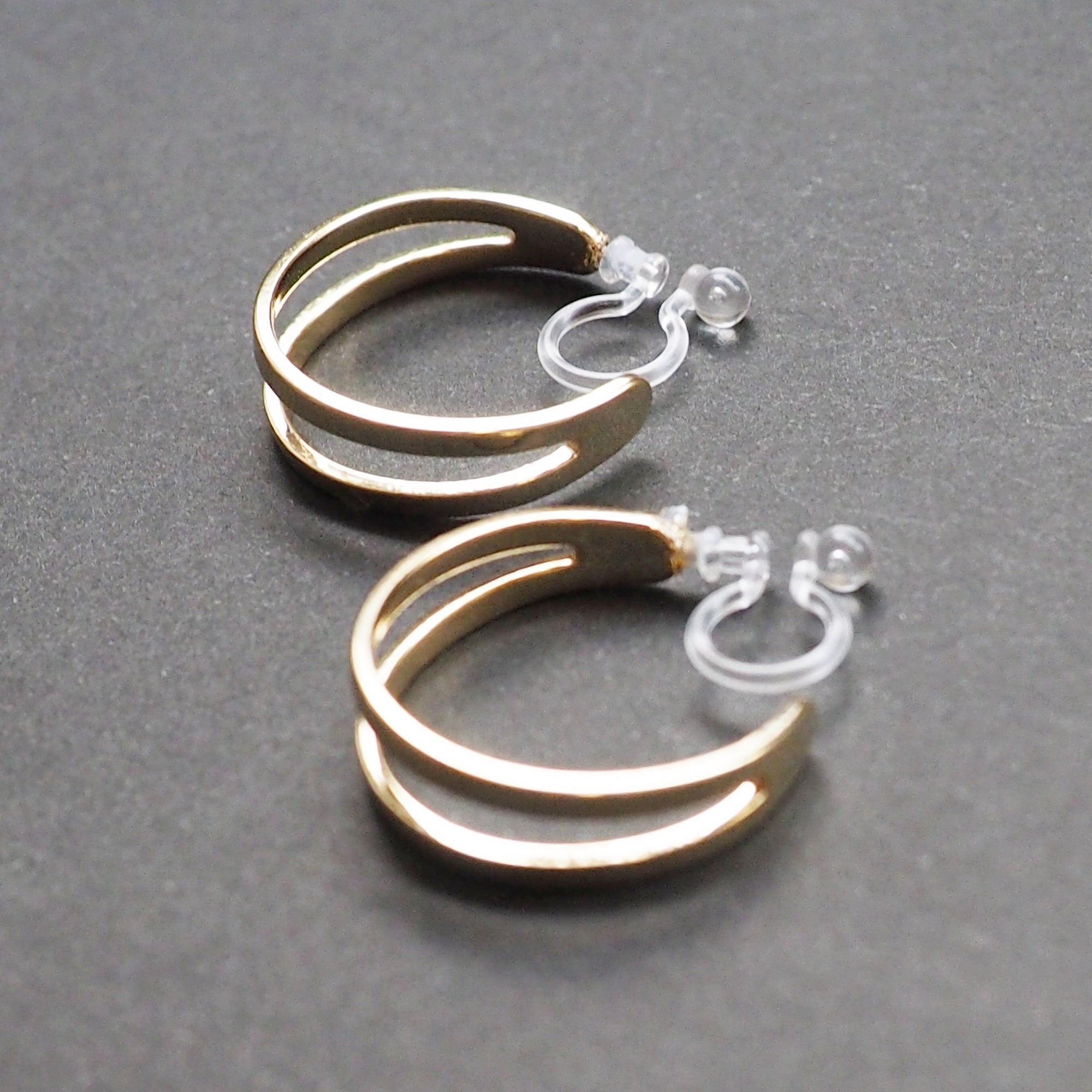 Gold Two Invisible Clip On Hoop Earrings - Miyabi Grace