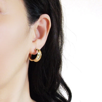 Gold Large Wide Invisible Clip On Hoop Earrings - Miyabi Grace
