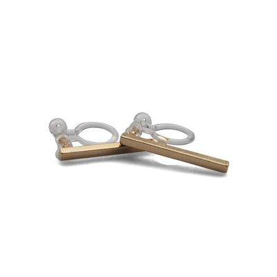 Minimal short bar invisible clip on earrings ( Gold tone ) - miyabigracejewelry.com