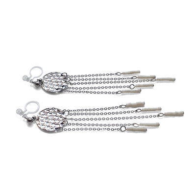 Hammered coin with white beads invisible clip on earrings ( Silver tone ) - Miyabi Grace