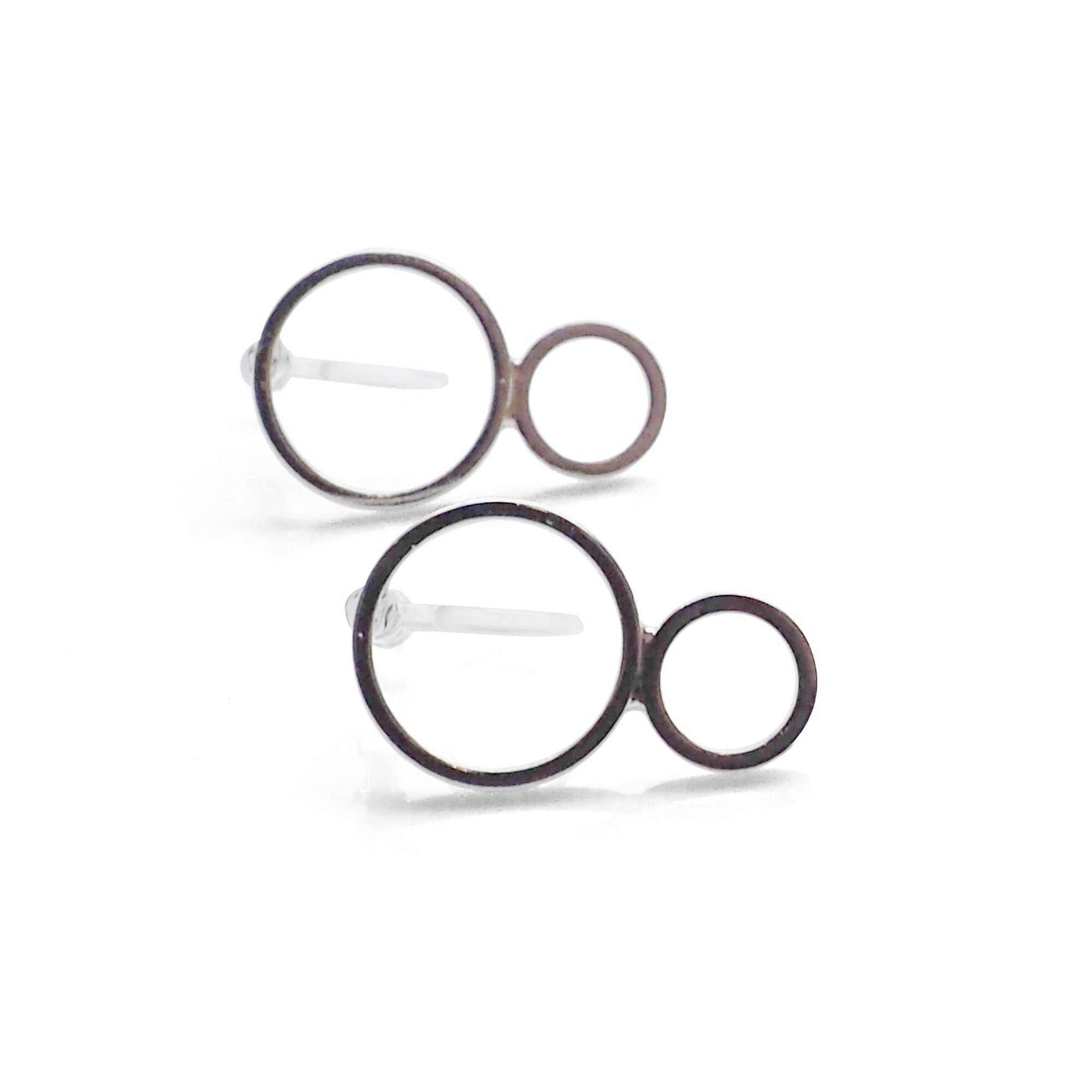 Double hoop invisible clip on stud earrings ( Silver tone ) - miyabigracejewelry.com