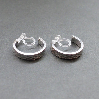 Silver Quilting Invisible Clip On Hoop Earrings - Miyabi Grace