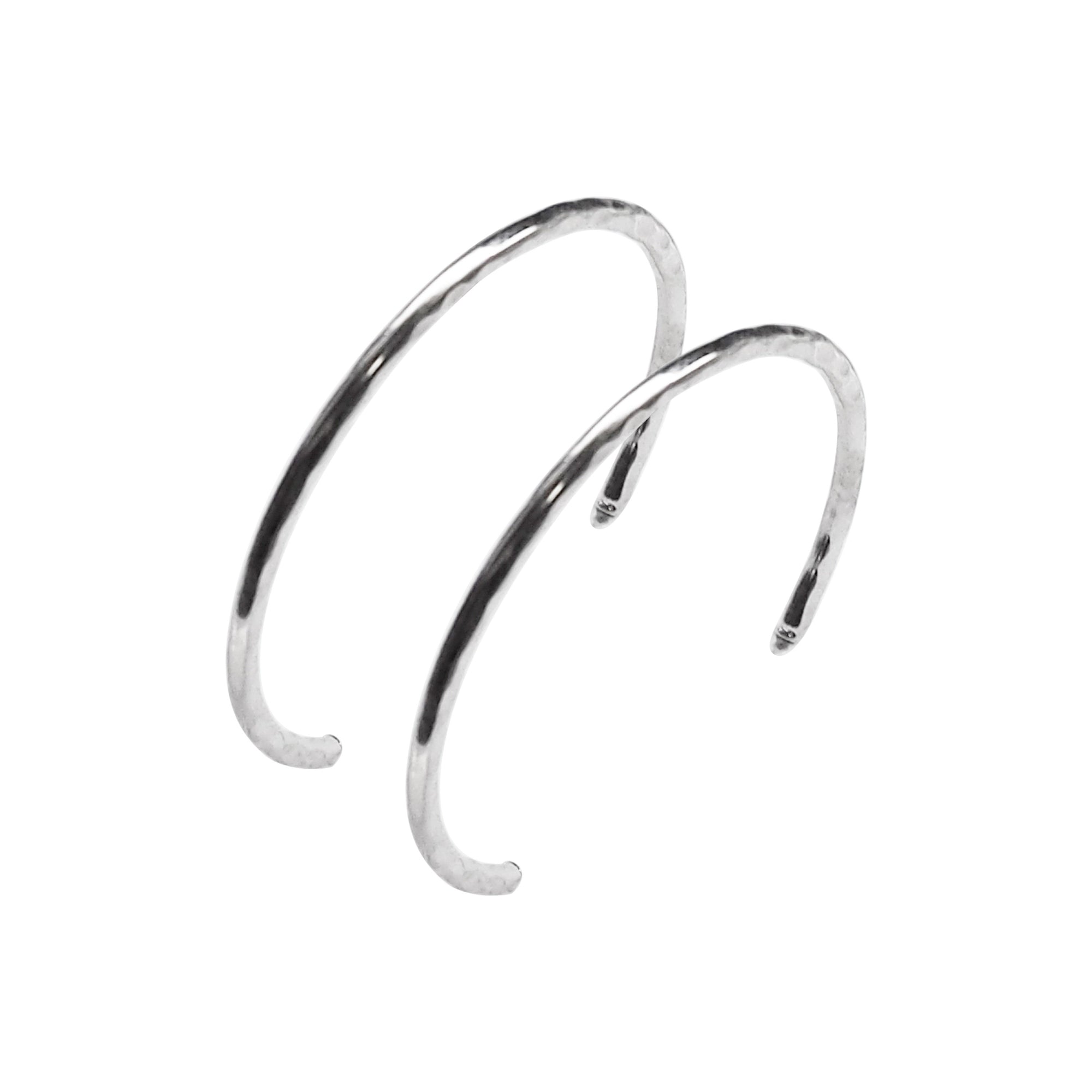 Silver Large Textured Invisible Clip On Hoop Earrings - Miyabi Grace