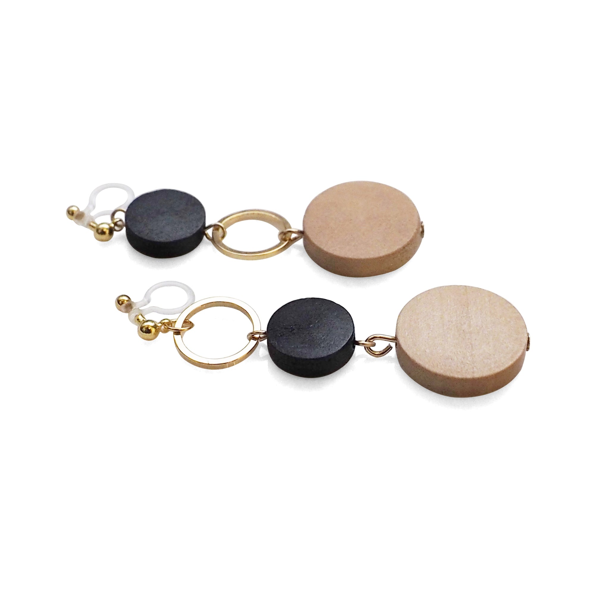 Beige and black wood invisible clip on earrings - miyabigracejewelry.com