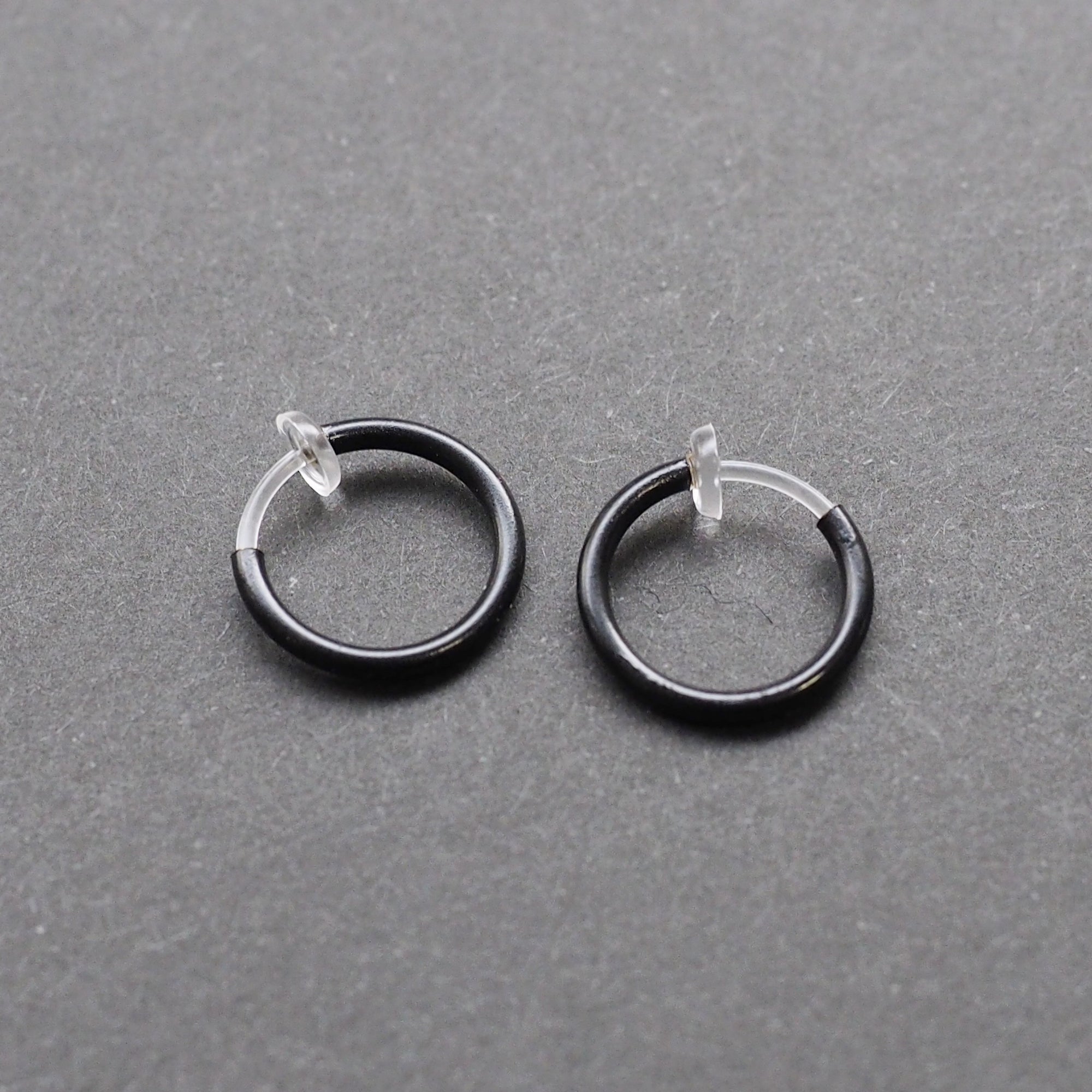 Black 12mm Invisible Clip On Earrings - Miyabi Grace