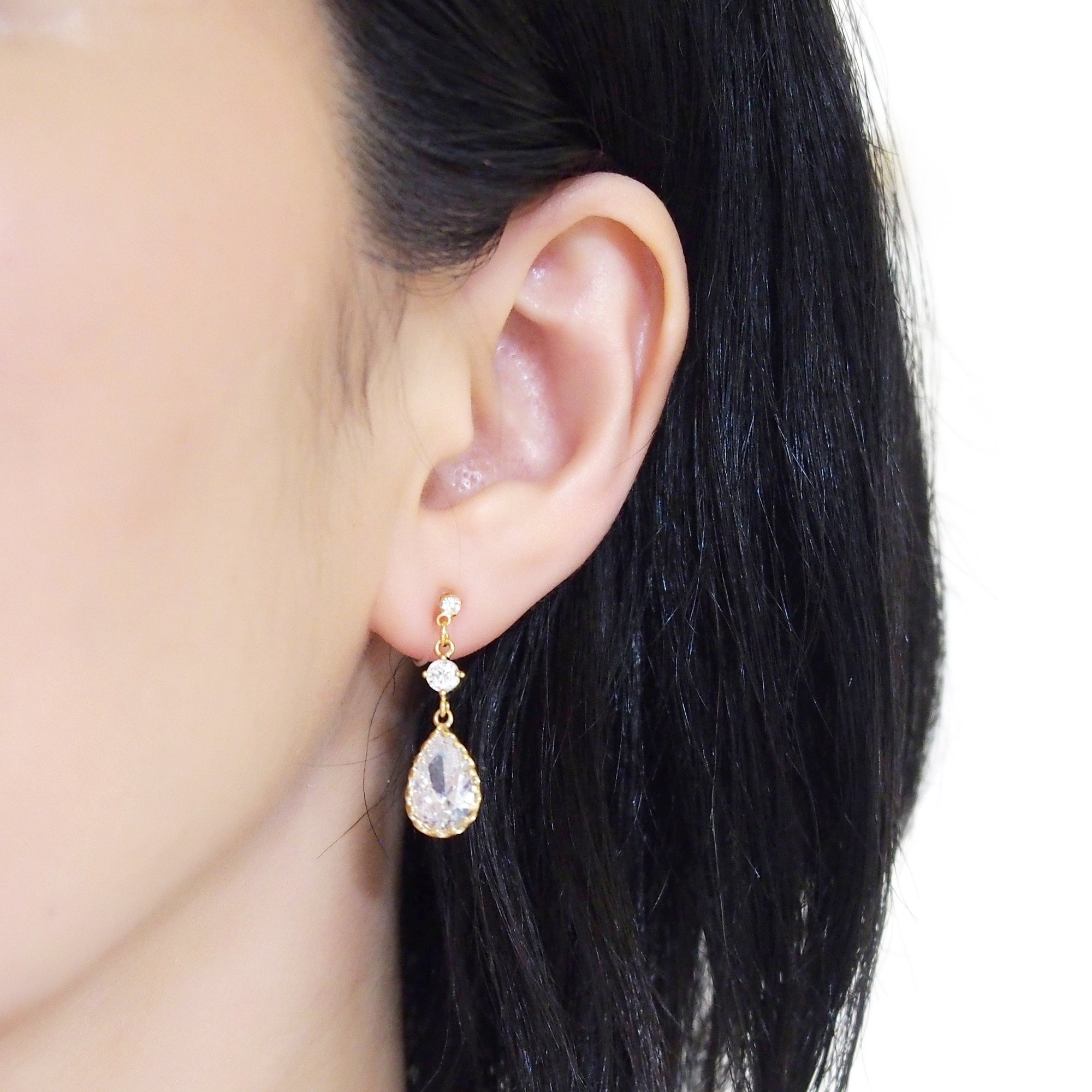Bridal teardrop cubic zirconia crystal invisible clip on earrings ( gold tone ) - miyabigracejewelry.com