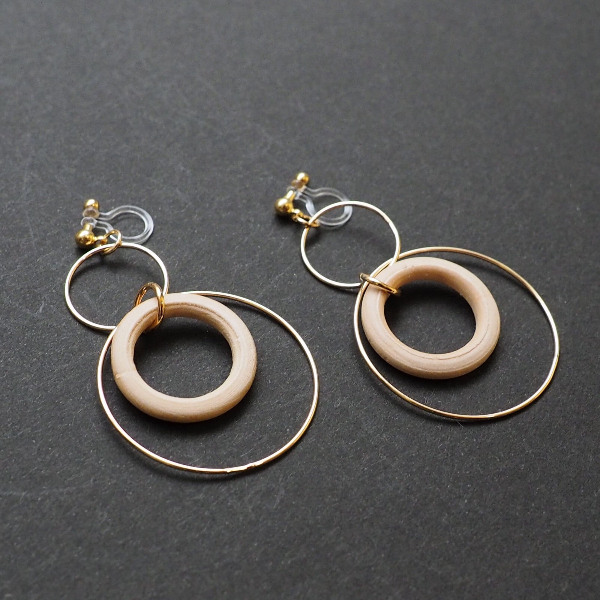 Beige wood hoop invisible clip on earrings - miyabigracejewelry.com