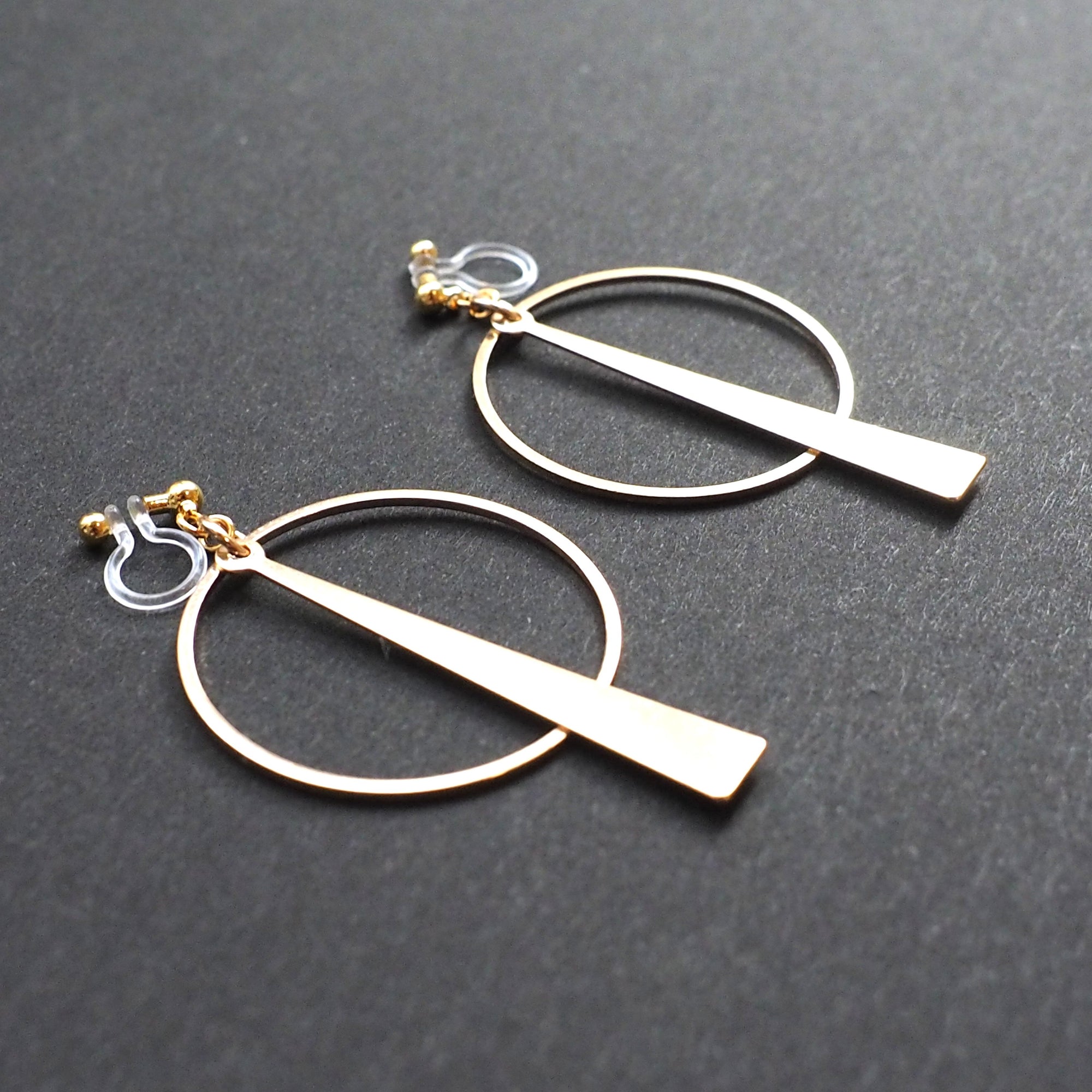 Geometric gold hoop invisible clip on earrings - miyabigracejewelry.com