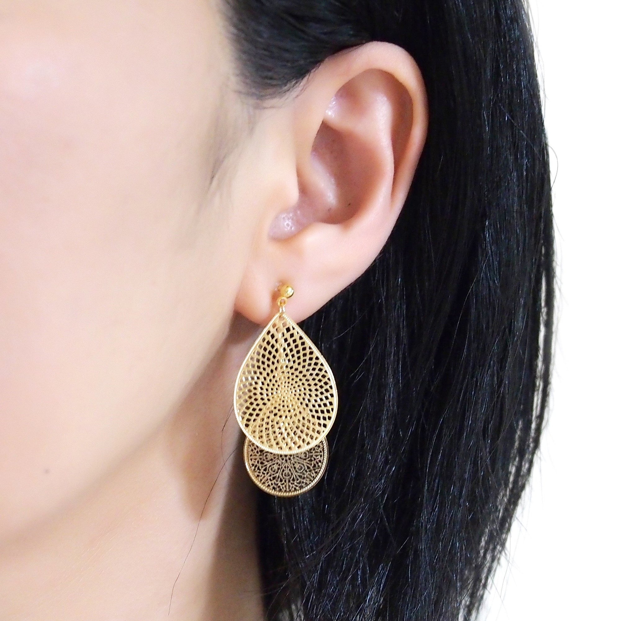 Dangle gold teardrop filigree invisible clip on earrings - miyabigracejewelry.com
