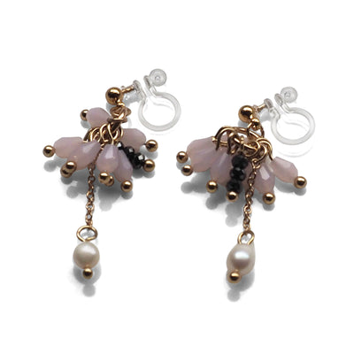 Pink beads and freshwater pearl invisible clip on earrings - miyabigracejewelry.com