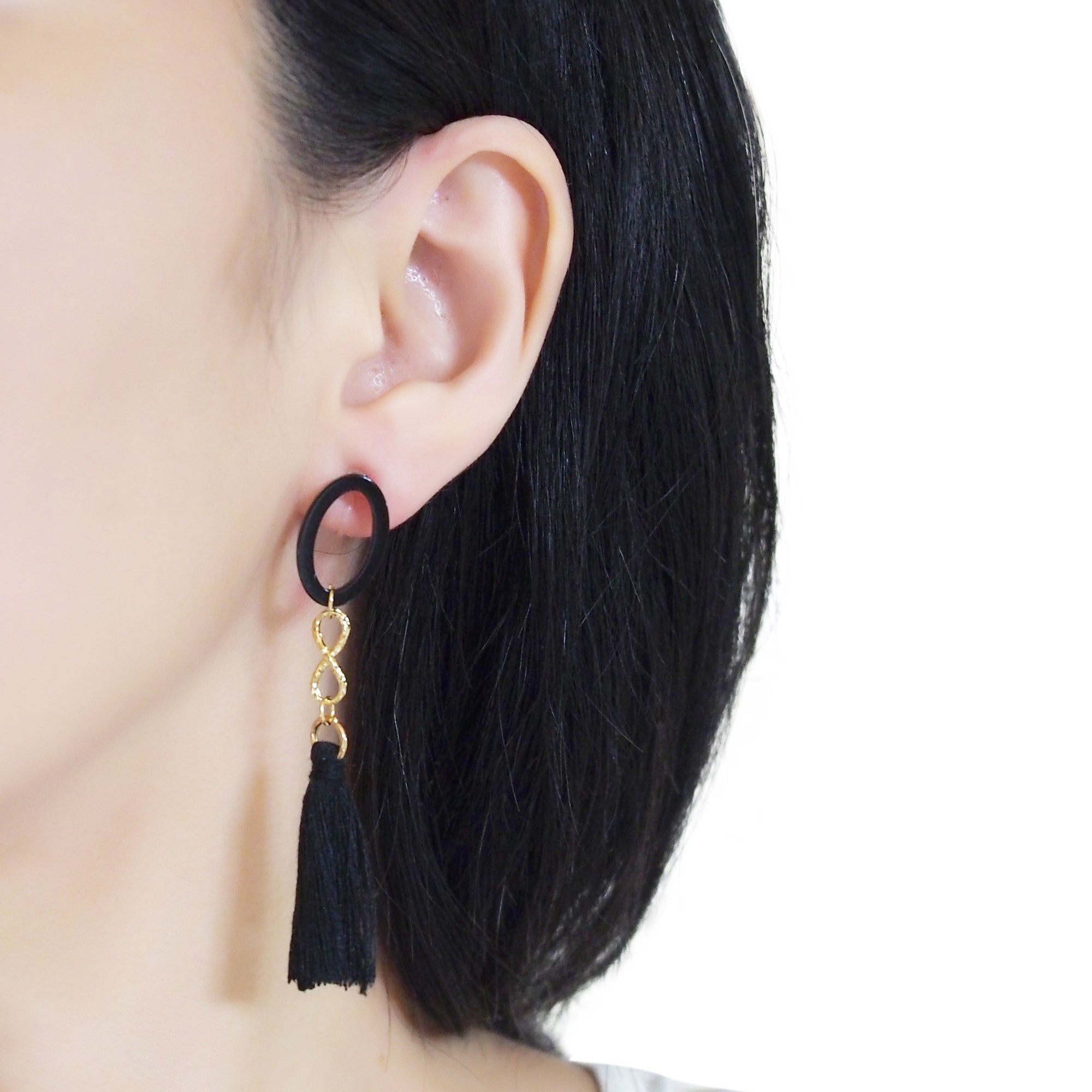 Black hoop with black tassel invisible clip on earrings - Miyabi Grace