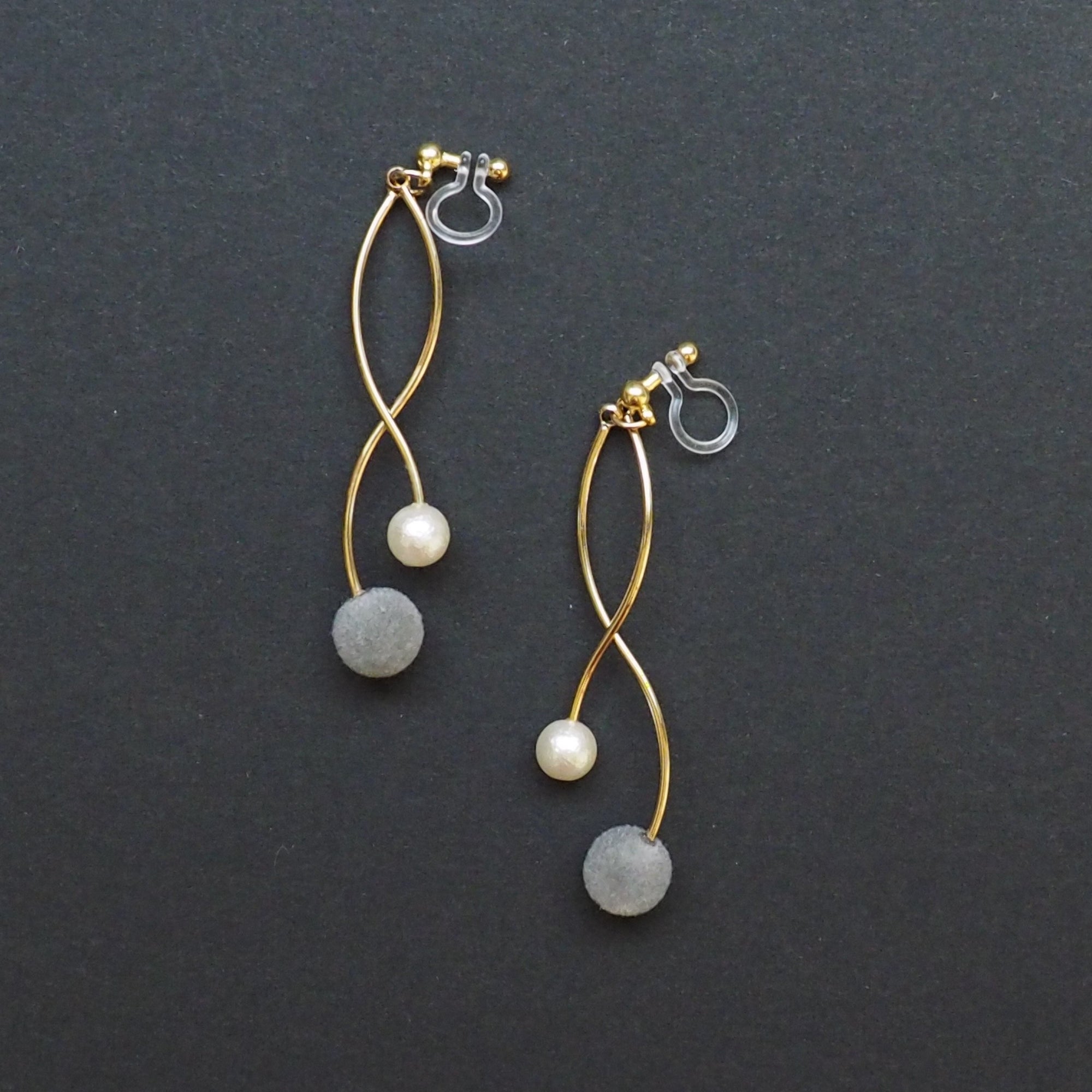 Gray velvet balls and white pearl invisible clip on earrings - miyabigracejewelry.com