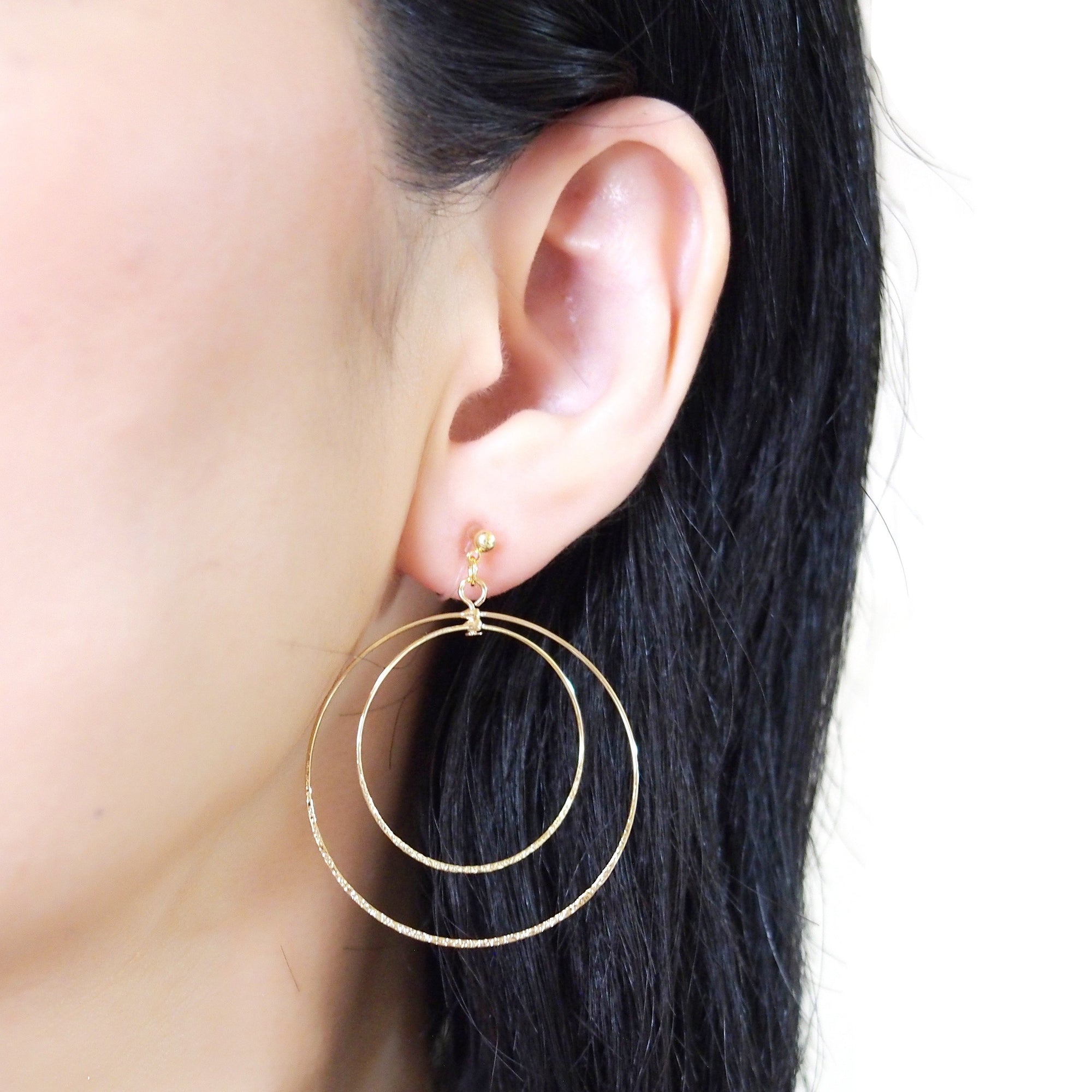 Dangle Gold Double Circle Hoop Invisible Clip on Earrings - miyabigracejewelry.com